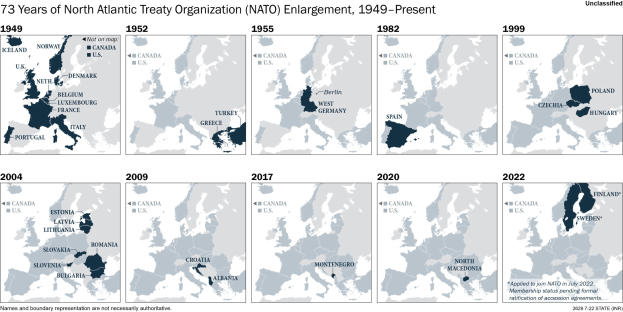 Karte zeigt die NATO-Erweiterung von 1949 bis heute, mit farblich kodierten Regionen nach Zugangsort.